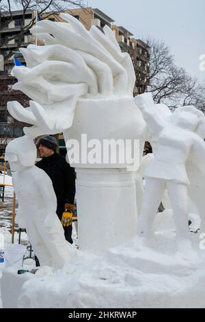 Foto aufgenommen beim Winterfest, einem Winterfest, das die Kälte- und Eisskulpturen feiert, im Genfersee, Wisconsin, USA. Stockfoto