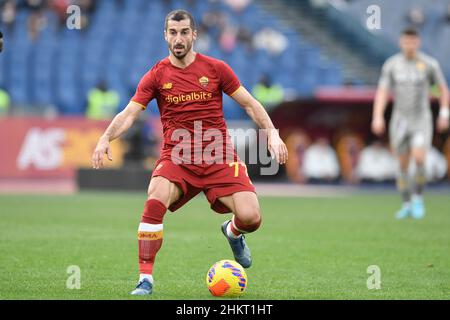 Rom, Italien. 05th. Februar 2022. Henrikh Mkhitaryan von AS Roma während des Fußballspiels der Serie A zwischen AS Roma und dem FC Genua im Olimpico-Stadion in Rom (Italien), 5th. Februar 2022. Foto Antonietta Baldassarre/Insidefoto Kredit: Insidefoto srl/Alamy Live News Stockfoto