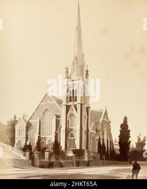 Kunst inspiriert von der Knox Church. Aus dem Album: N.Z. Scenery, Burton Brothers Studio, um 1880, Dunedin, Klassische Werke, die von Artotop mit einem Schuss Modernität modernisiert wurden. Formen, Farbe und Wert, auffällige visuelle Wirkung auf Kunst. Emotionen durch Freiheit von Kunstwerken auf zeitgemäße Weise. Eine zeitlose Botschaft, die eine wild kreative neue Richtung verfolgt. Künstler, die sich dem digitalen Medium zuwenden und die Artotop NFT erschaffen Stockfoto