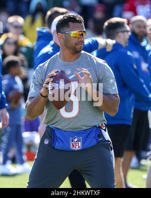 Las Vegas, Nevada, USA. 5th. Februar 2022. Seattle Seahawks Quarterback Russell Wilson (3) während des NFC Pro Bowl Trainings im Las Vegas Ballpark in Las Vegas, Nevada. Darren Lee/CSM/Alamy Live News Stockfoto