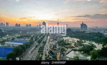 Luftaufnahme der Senayan Park Mall Jakarta am Nachmittag. Jakarta, Indonesien, Februar 6 2022 Stockfoto