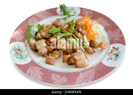Draufsicht auf gebratenen Schweinebauch mit Fischsauce, Fokus selektiv Stockfoto