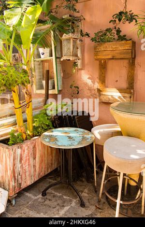 Gemütliche Ecke in der Altstadt von Rhodos Stockfoto