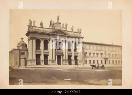 Kunst inspiriert von Blick auf die façade des hl.Johannes vom Lateran in Rom, Gustave Eugène Chauffourier (zugeschrieben), Rom, c.. 1875 - c. 1900, fotografischer Träger, Albumendruck, Höhe 254 mm × Breite 379 mm, Klassische Werke, die von Artotop mit einem Schuss Moderne modernisiert wurden. Formen, Farbe und Wert, auffällige visuelle Wirkung auf Kunst. Emotionen durch Freiheit von Kunstwerken auf zeitgemäße Weise. Eine zeitlose Botschaft, die eine wild kreative neue Richtung verfolgt. Künstler, die sich dem digitalen Medium zuwenden und die Artotop NFT erschaffen Stockfoto