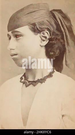 Kunst inspiriert von Porträt einer jungen arabischen Frau mit einem Tuch an ihrem Kopf gebunden, Young Arab Girl, ., 1870 - 1900, Papier, Albumen Print, Höhe 104 mm × Breite 63 mm, Classic Works modernisiert von Artotop mit einem Schuss Moderne. Formen, Farbe und Wert, auffällige visuelle Wirkung auf Kunst. Emotionen durch Freiheit von Kunstwerken auf zeitgemäße Weise. Eine zeitlose Botschaft, die eine wild kreative neue Richtung verfolgt. Künstler, die sich dem digitalen Medium zuwenden und die Artotop NFT erschaffen Stockfoto