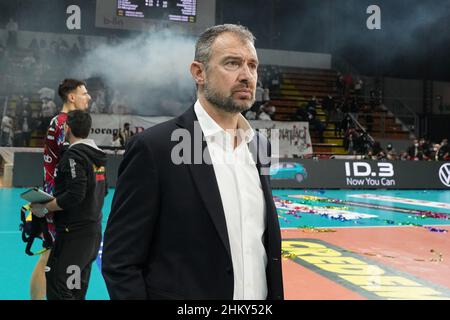 Perugia, Italien. 05th. Feb 2022. grbic nikola (1Â sicherheitsbeaufsichtigungen conad perugia) während der Sir Safety Conad Perugia gegen Consar Ravenna, Volleyball Italienische Serie A Männer Superliga Meisterschaft in Perugia, Italien, Februar 05 2022 Quelle: Independent Photo Agency/Alamy Live News Stockfoto