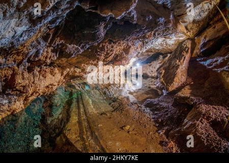 Wasserquelle in Torcal de Antequera, Provinz Malaga. Südandalusien, Spanien. Europa Stockfoto