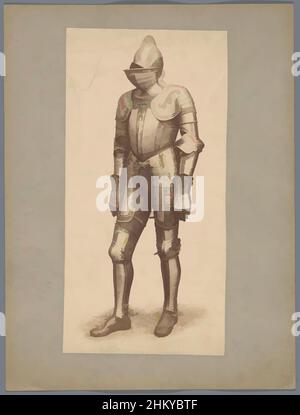 Von der Rüstung inspirierte Kunst mit Helm, 1850 - 1900, fotografische Unterstützung, Karton, Albumin-Druck, Höhe 344 mm × Breite 259 mm, Classic Works modernisiert von Artotop mit einem Schuss Modernität. Formen, Farbe und Wert, auffällige visuelle Wirkung auf Kunst. Emotionen durch Freiheit von Kunstwerken auf zeitgemäße Weise. Eine zeitlose Botschaft, die eine wild kreative neue Richtung verfolgt. Künstler, die sich dem digitalen Medium zuwenden und die Artotop NFT erschaffen Stockfoto