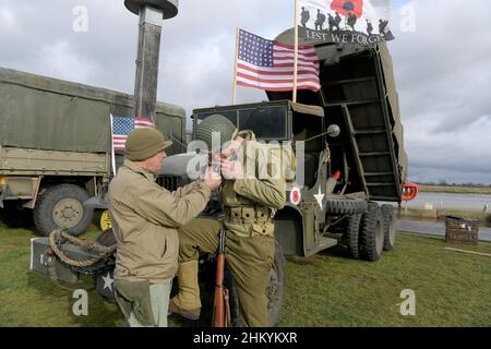 Maldon Essex, Großbritannien. 6th. Februar 2021. Mitglieder der Essex Military Vehicle Association veranstalten ihre jährliche Winterversammlung im Promenade Park in Maldon Essex. Die ausgestellten Ex-Militärfahrzeuge stammen aus militärischen Überschussauktionen, Schrottplätzen, Farmen und Scheunen und wurden von einer Gruppe von Enthusiasten, die die von Essex HMVA registrierte Wohltätigkeitsorganisation bilden, in ihren ursprünglichen Zustand zurückversetzt. Quelle: MARTIN DALTON/Alamy Live News Stockfoto