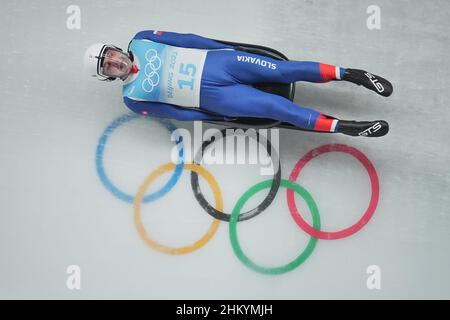 Yanqing, China. 06th. Februar 2022. Olympische Spiele, Rodeln, Männer-Single, 3rd Runden im National Sliding Center. Jozef Ninis aus der Slowakei in Aktion. Quelle: Michael Kappeler/dpa/Alamy Live News Stockfoto