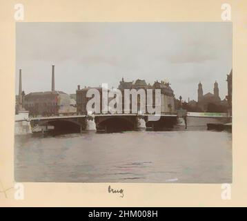 Kunst inspiriert von Blauwbrug in Amsterdam, Foto 1 auf Albumseite 24 aus Album Amsterdam 1890-1894., Hersteller: Hendrik Herman van den Berg, Amsterdam, in oder nach 1890 - in oder vor 1894, fotografische Unterstützung, Klassische Werke, die von Artotop mit einem Schuss Moderne modernisiert wurden. Formen, Farbe und Wert, auffällige visuelle Wirkung auf Kunst. Emotionen durch Freiheit von Kunstwerken auf zeitgemäße Weise. Eine zeitlose Botschaft, die eine wild kreative neue Richtung verfolgt. Künstler, die sich dem digitalen Medium zuwenden und die Artotop NFT erschaffen Stockfoto