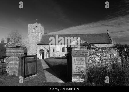 St. Giles Kirche, Houghton St. Giles Dorf, North Norfolk, England, Großbritannien Stockfoto