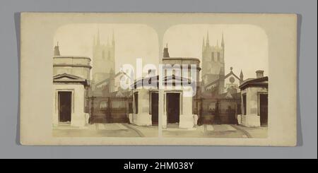 Kunst inspiriert von Blick auf die Southwark Cathedral, St. Saviour's Church, Southwark, Blick auf London, London, c. 1850 - c. 1880, Karton, Albumendruck, Höhe 85 mm × Breite 170 mm, Classic Works modernisiert von Artotop mit einem Schuss Moderne. Formen, Farbe und Wert, auffällige visuelle Wirkung auf Kunst. Emotionen durch Freiheit von Kunstwerken auf zeitgemäße Weise. Eine zeitlose Botschaft, die eine wild kreative neue Richtung verfolgt. Künstler, die sich dem digitalen Medium zuwenden und die Artotop NFT erschaffen Stockfoto