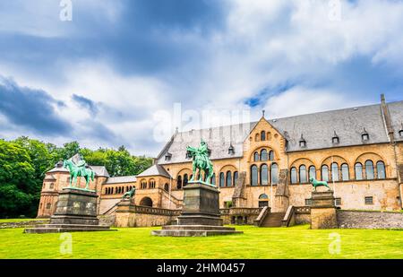 Blick auf die berühmte Kaiserpfalz von Goslar Stockfoto