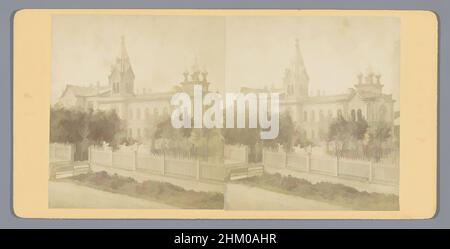 Kunst inspiriert von Blick auf eine Kirche der Barmherzigen Schwestern in St. Petersburg, Institut der Barmherzigen Schwestern auf Wassili-Ostrow., L. Gothe, Verlag: E. Linde & Co. (Sophus Williams), Sint-Petersburg, Verlag: Berlin, c. 1850 - c. 1880, Karton, Albumendruck, Höhe 85 mm, Klassisches Werk, modernisiert von Artotop mit einem Schuss Modernität. Formen, Farbe und Wert, auffällige visuelle Wirkung auf Kunst. Emotionen durch Freiheit von Kunstwerken auf zeitgemäße Weise. Eine zeitlose Botschaft, die eine wild kreative neue Richtung verfolgt. Künstler, die sich dem digitalen Medium zuwenden und die Artotop NFT erschaffen Stockfoto