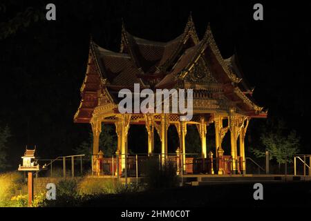 Thai-Tempel Sala Thai II im Kurpark in Bad Homburg, Hessen, Deutschland Stockfoto