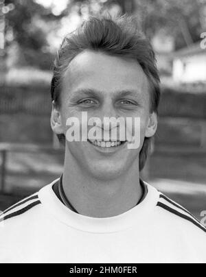 ANDREAS THOM Fußball Bayer Leverkusen und die deutsche Nationalmannschaft zur Europameisterschaft in Schweden 1992 Stockfoto