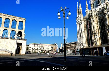 Palazzo Dell'Arengario, Museum Novecento, Piazza del Duomo; Mailänder Dom, Provinz Lombardei, Italien, Europa Stockfoto