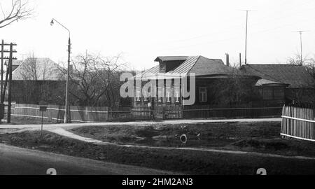 Dorf, Puschtschino-Moskauer Straße, Russland, UdSSR, April 25, 1976 Stockfoto