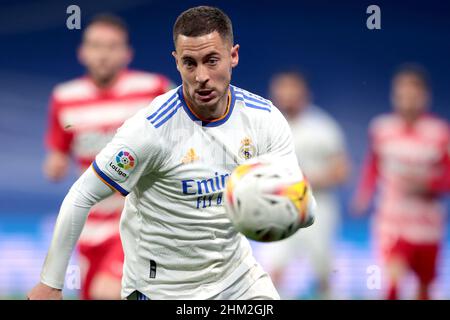 Madrid, Spanien. 06th. Februar 2022. Madrid Spanien; 02.06.2022.- Real Madrid gegen Granada Spiel der spanischen Fußball La Liga am Spieltag 23 im Santiago Bernabeu Stadion in Madrid statt. Real Madrid Player Hazard Final Score 1-0 Real Madrid Gewinner Credit: Juan Carlos Rojas/dpa/Alamy Live News Stockfoto