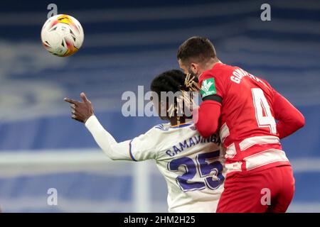 Madrid, Spanien. 06th. Februar 2022. Madrid Spanien; 02.06.2022.- Real Madrid gegen Granada Spiel der spanischen Fußball La Liga am Spieltag 23 im Santiago Bernabeu Stadion in Madrid statt. Real Madrid Player Granada Player Final Score 1-0 Real Madrid Gewinner Credit: Juan Carlos Rojas/dpa/Alamy Live News Stockfoto