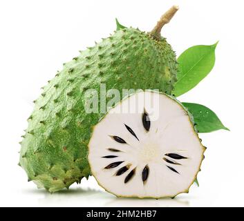 Soursop oder Custard apple fuite isoliert auf weißem Hintergrund Stockfoto