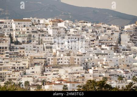 Salobreña Spanien. Das weiße Küstendorf Salobreña, Costa Tropical, Granada, Spanien Stockfoto