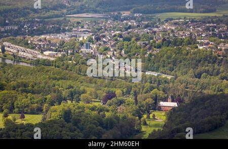 Luftaufnahme, Haus Oefte, Golf Club Essen, mit Stadtansicht Kettwig, Kettwig, Essen, Ruhrgebiet, Nordrhein-Westfalen, Deutschland, DE, Europa, Golf, Golf c Stockfoto