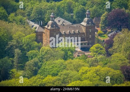 Luftaufnahme, Schlosshotel Hugenpoet, Kettwig, Essen, Ruhrgebiet, Nordrhein-Westfalen, Deutschland, August-Thyssen-Straße, Burg, DE, Europa, Gastronomie, Stockfoto