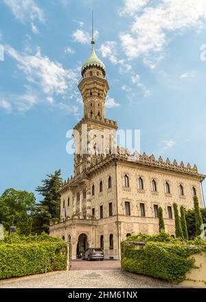 Blick auf das luxuriöse Exclusive Hotel Villa Crespi in Orta San Giulio, Piemont, Italien Stockfoto