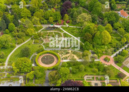 Luftaufnahme, Grugapark, Botanischer Garten der Universität Duisburg/Essen, Speerwerfer im Landkreis, Essen-Rüttenscheid, Essen, Ruhrgebiet, N Stockfoto