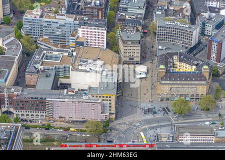 Luftaufnahme, Rathausstraße und Willy-Brandt-Platz am Essener Hauptbahnhof, Innenstadt, Essen, Ruhrgebiet, Nordrhein-Westfalen, Deutschland, Luftbild, Rat Stockfoto
