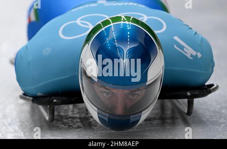 Yanqing, China. 08th. Februar 2022. Olympische Spiele, Skelett, Männer, Training im National Sliding Center. Mattia Gaspari aus Italien in Aktion. Quelle: Robert Michael/dpa-Zentralbild/dpa/Alamy Live News Stockfoto