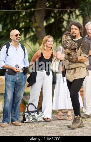 Palio der Schlösser, mittelalterliches Lager, Falconry, San Severino Marche, Marken, Italien, Europa Stockfoto