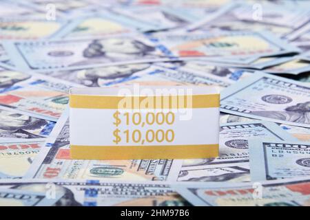 10.000 Dollar Banknoten Hintergrund , Geldfinanzierung Stockfoto