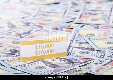 10.000 Dollar Banknoten Hintergrund , Geldfinanzierung Stockfoto