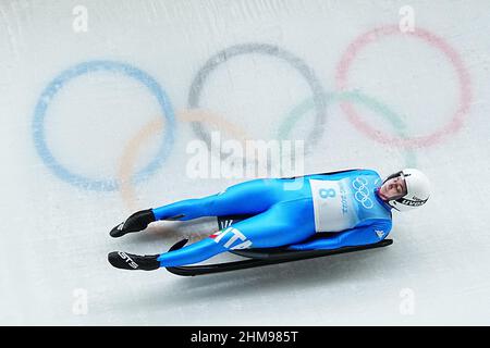 Yanqing, China. 08th. Februar 2022. Olympische Spiele, Rodeln, Einsitzer, Frauen, 3rd laufen im National Sliding Center. Andrea Vötter aus Italien in Aktion. Quelle: Michael Kappeler/dpa/Alamy Live News Stockfoto