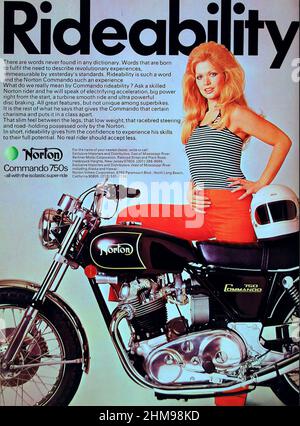 NORTON COMMANDO 750 Anzeige über 1968 Stockfoto