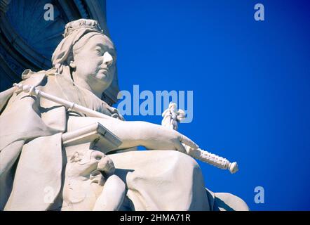 Großbritannien, London, Buckingham Palace, Queen Victoria Memorial, The Mall, Stockfoto