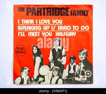 Bildercover der 7-Zoll-Single-Version von I Think I Love You von The Partridge Family, die 1970 veröffentlicht wurde. Stockfoto