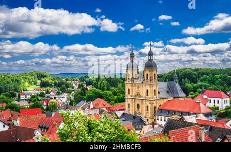 Dorf und Basilika von Goessweinstein in der Fränkischen Schweiz Stockfoto