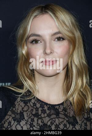Beverly Hills, Usa. 08th. Februar 2022. BEVERLY HILLS, LOS ANGELES, KALIFORNIEN, USA - FEBRUAR 08: Die Schauspielerin Jodie Comer nimmt an dem Photo Call für die vierte Staffel von BBC 'Killing Eve' Teil, der am Sonntag, dem 27. Februar, im The Peninsula Beverly Hills Hotel am 8. Februar 2022 in Beverly Hills, Los Angeles, Kalifornien, USA, Premiere auf BBC AMERICA und AMC feiert. (Foto: Xavier Collin/Image Press Agency/Sipa USA) Quelle: SIPA USA/Alamy Live News Stockfoto