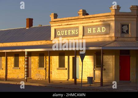 Ehemaliges Queens Head Hotel in Wilcannia, New South Wales, Australien Stockfoto