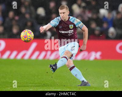 Burnley, England, 8th. Februar 2022. Ben Mee von Burnley während des Premier League-Spiels in Turf Moor, Burnley. Bildnachweis sollte lauten: Andrew Yates / Sportimage Stockfoto