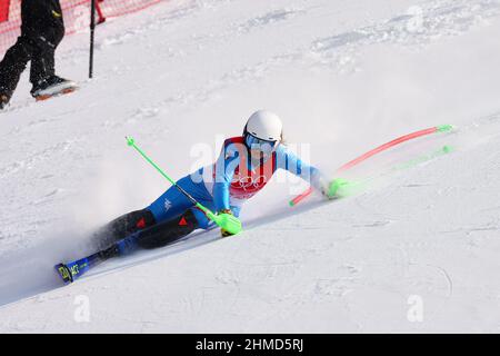 Peking, China. 9th. Februar 2022. Lara della Mea (ITA) Alpine Skiing : Frauen-Slalom während der Olympischen Winterspiele in Peking 2022 im National Alpine Skiing Center s in Peking, China . Quelle: Yohei Osada/AFLO SPORT/Alamy Live News Stockfoto