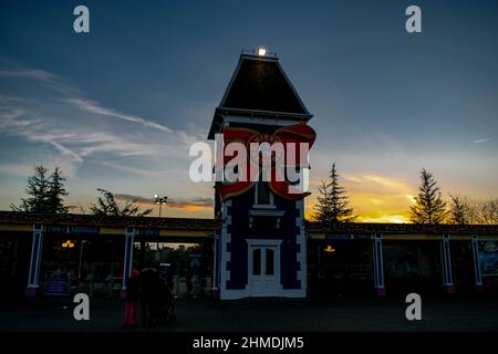 Der Alton Towers Theme Park wurde im Jahr des Smiler Crashs öffentlich eröffnet, normalerweise ist dieser Park nur für Hotelgäste reserviert Stockfoto