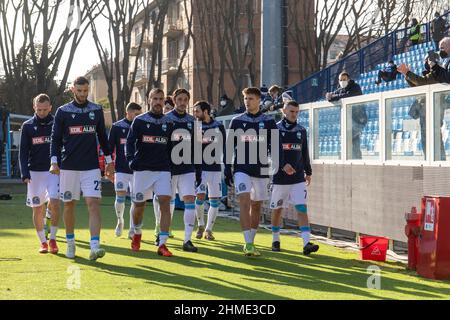 INGRESSO SQUADRA SPAL - PISA CAMPIONATO CALCIO SERIE B 2021-2022 Stockfoto