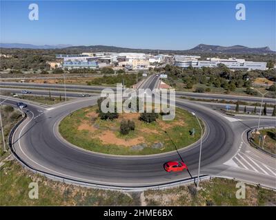 MA-19 Autobahn und Son Noguera Industriegebiet Kreisverkehr, Llucmajor, Mallorca, Balearen, Spanien Stockfoto