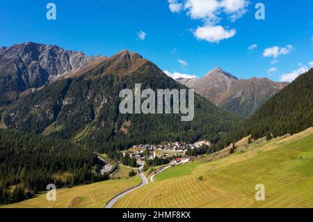 Stubaier Alpen, Bergsteigerdorf Sankt Sigmund im Sellrain, Tirol, Österreich Stockfoto