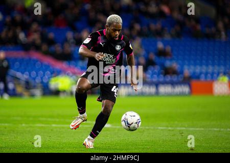 Cardiff, Großbritannien. 09th. Februar 2022. Jeanno Fuchs von Peterborough United in Aktion. EFL Skybet Championship match, Cardiff City gegen Peterborough Utd im Cardiff City Stadium in Cardiff, Wales am Mittwoch, 9th. Februar 2022. Dieses Bild darf nur für redaktionelle Zwecke verwendet werden. Nur zur redaktionellen Verwendung, Lizenz für kommerzielle Nutzung erforderlich. Keine Verwendung bei Wetten, Spielen oder Veröffentlichungen in einem Club/einer Liga/einem Spieler. PIC von Lewis Mitchell/Andrew Orchard Sports Photography/Alamy Live News Credit: Andrew Orchard Sports Photography/Alamy Live News Stockfoto